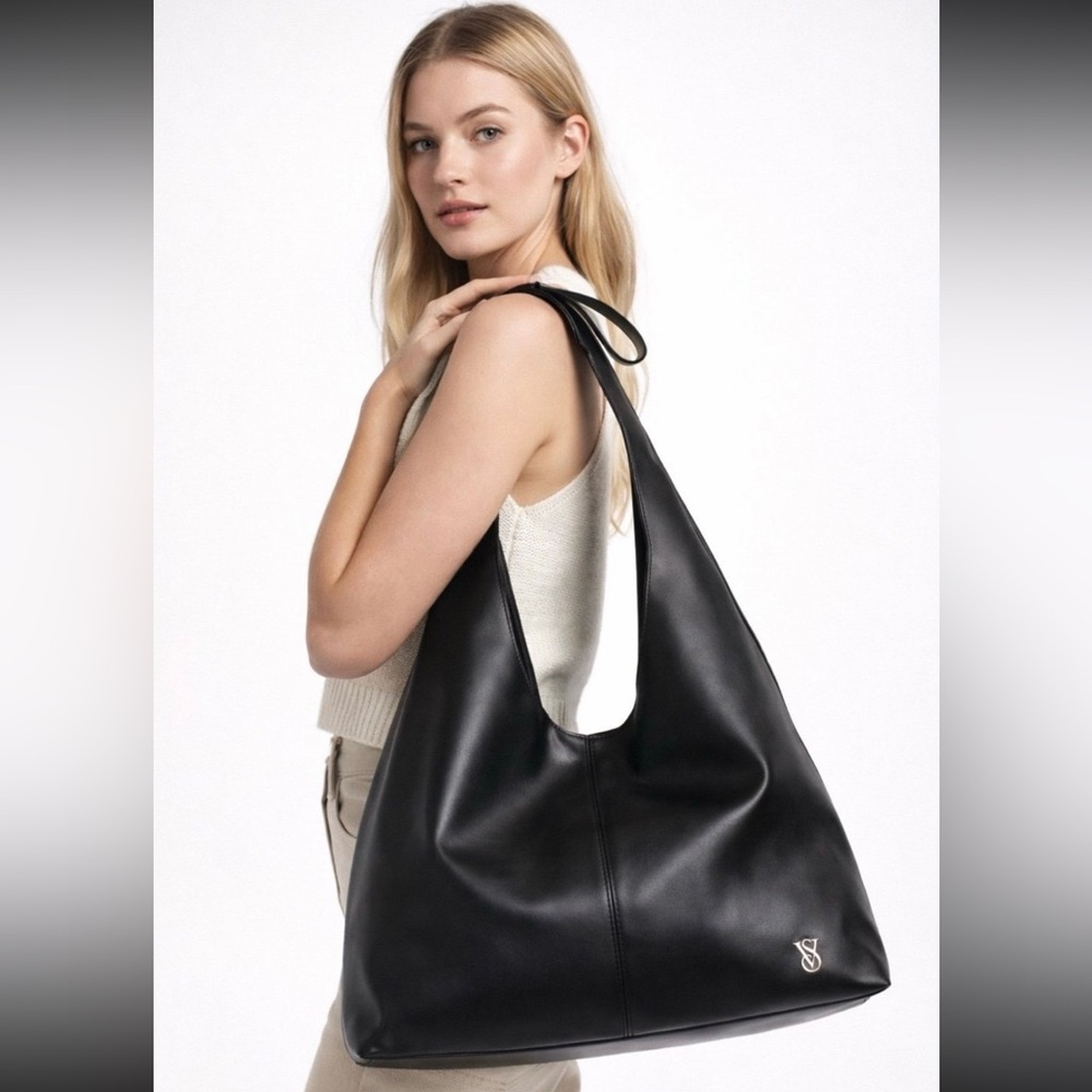 NEW Victoria’s Secret Bow Tote Bag